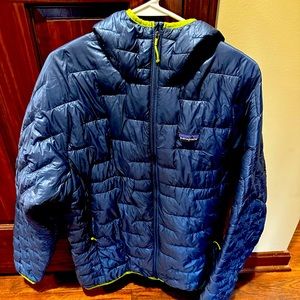 Patagonia Micro Puff Hoody Men’s Large Navy Retail $329